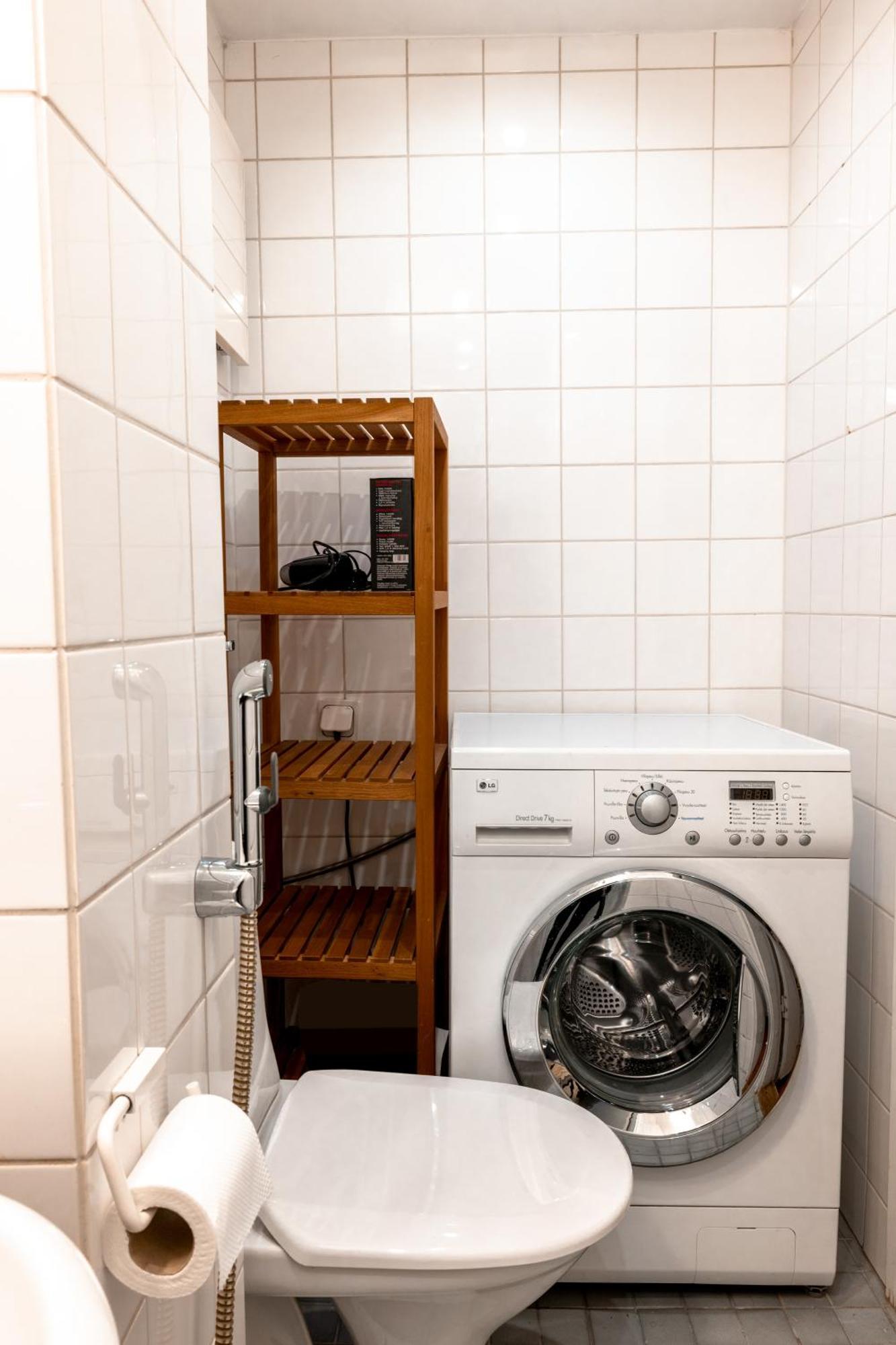 2Ndhomes Cozy And Compact Studio In Kamppi 赫尔辛基 外观 照片